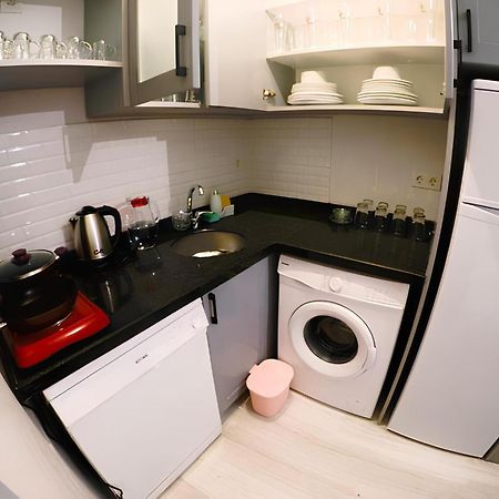 Cihangir Apart Istanboel Buitenkant foto