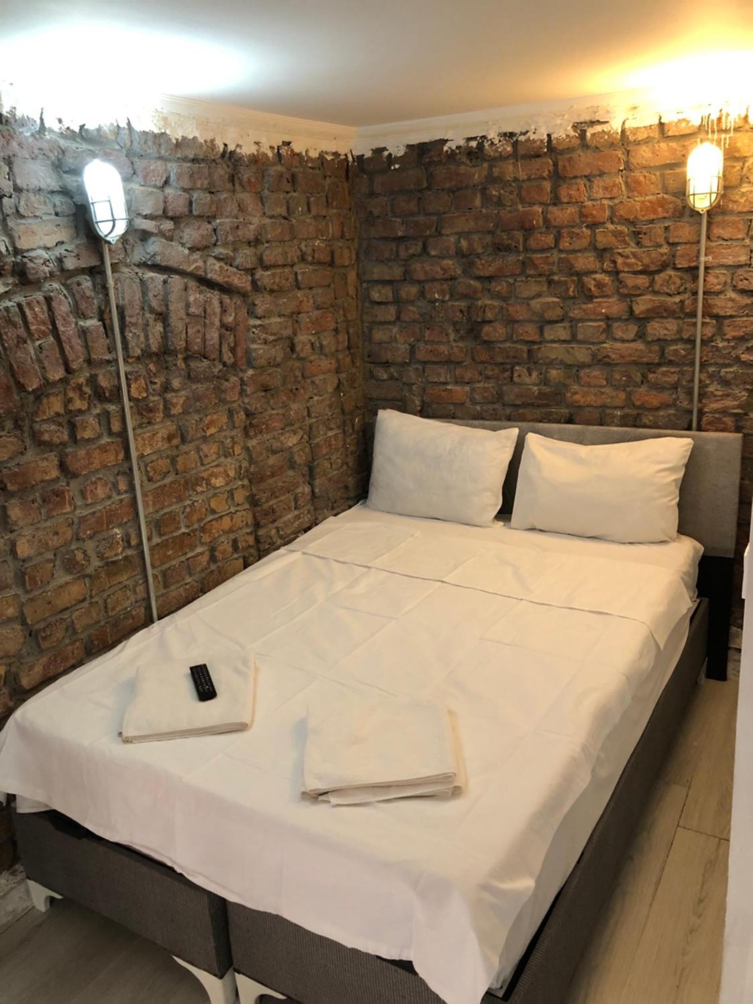 Cihangir Apart Istanboel Buitenkant foto